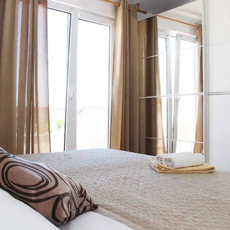 Mladen-3 By Interhome * Vodice