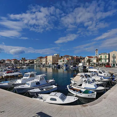 Mladen-3 By Interhome *