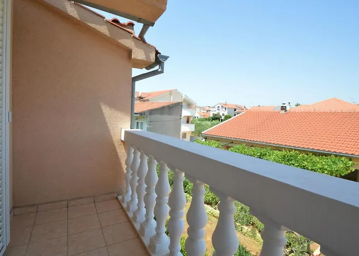 Mladen-3 By Interhome Apartman *