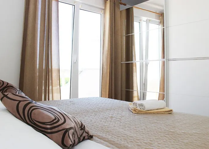 Mladen-3 By Interhome Apartman *