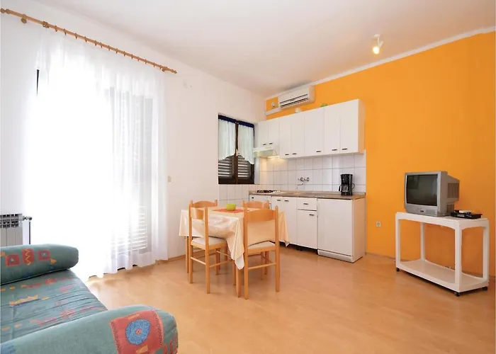 Mladen-3 By Interhome