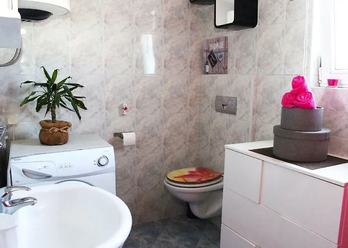 Apartman Mladen-3 By Interhome